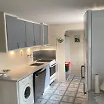 6 Person In Ansager