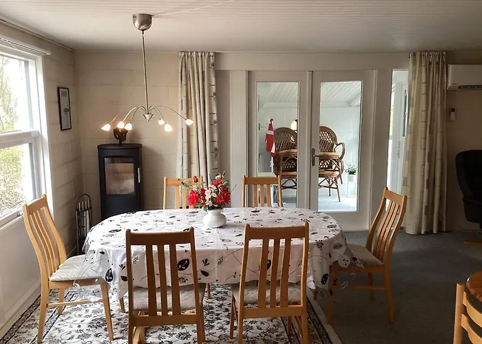 6 Person In * Ansager