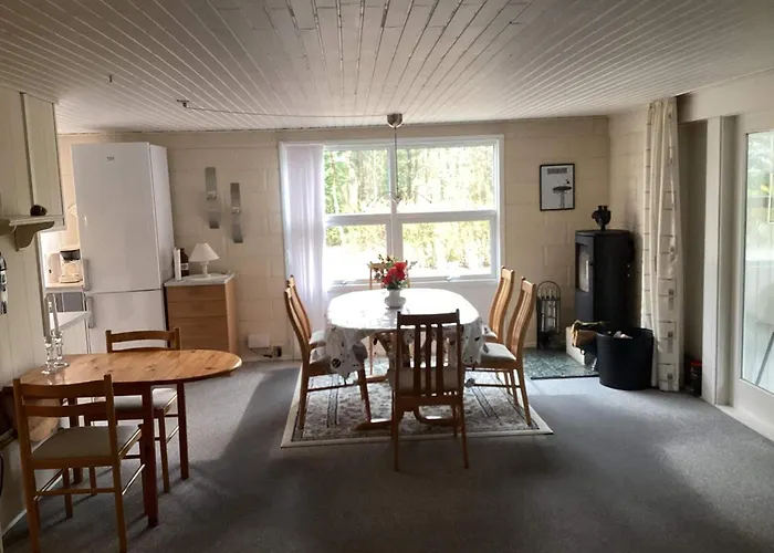 Semesterbostad 6 Person In *